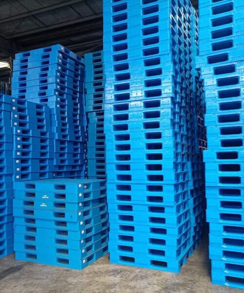 pallet pastik bekasi (2) pallet pastik bekasi (2)